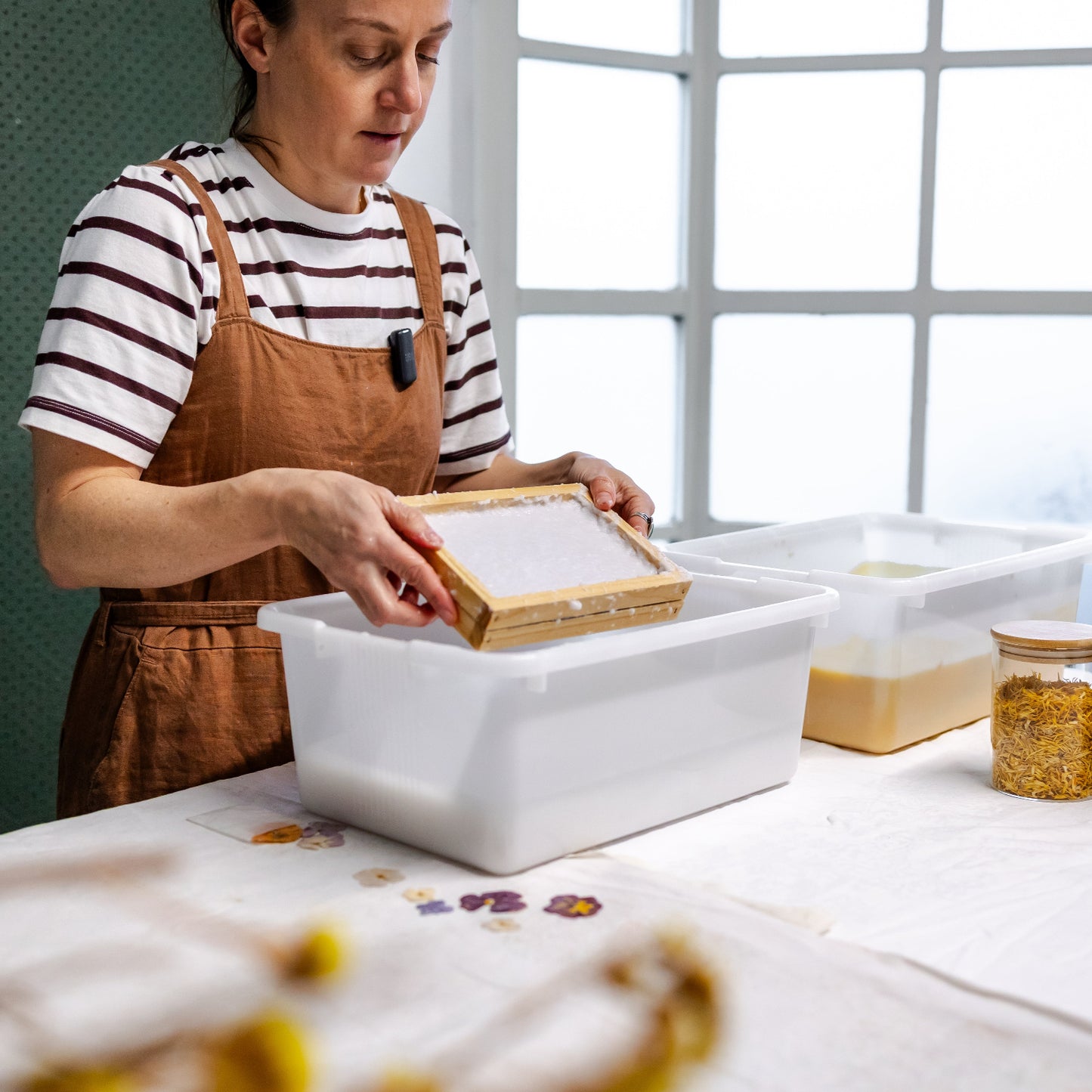 Garden Paper: paper-making course for beginners